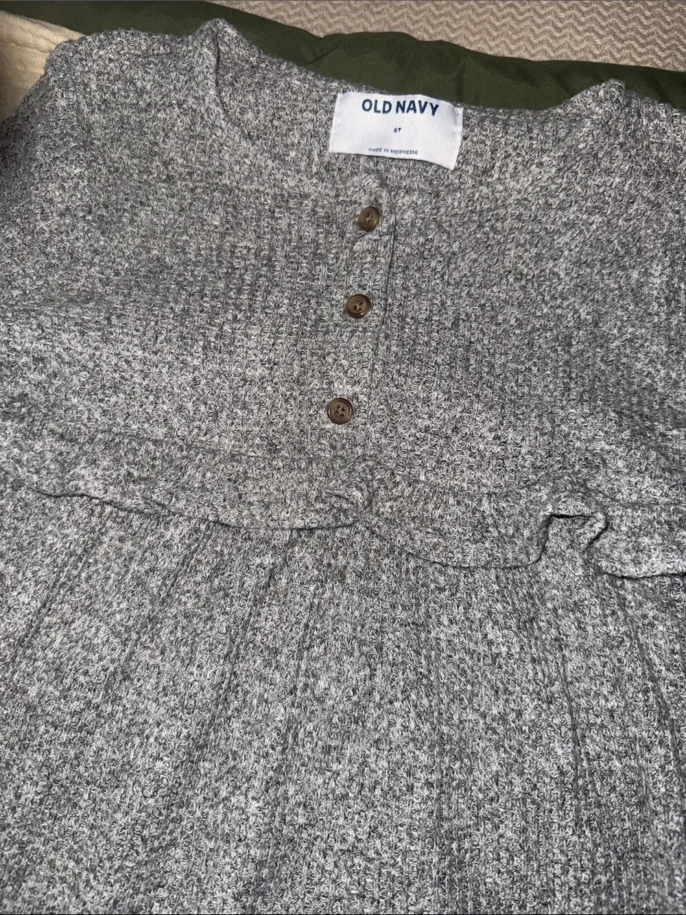 Old Navy Grey Ruffle Knit Dress for Girls